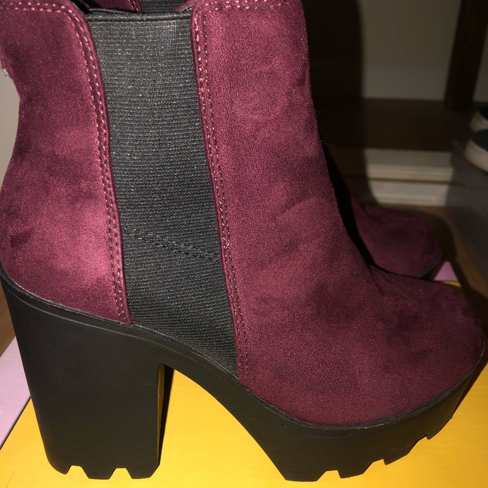 Booties - Picture 3 of 4